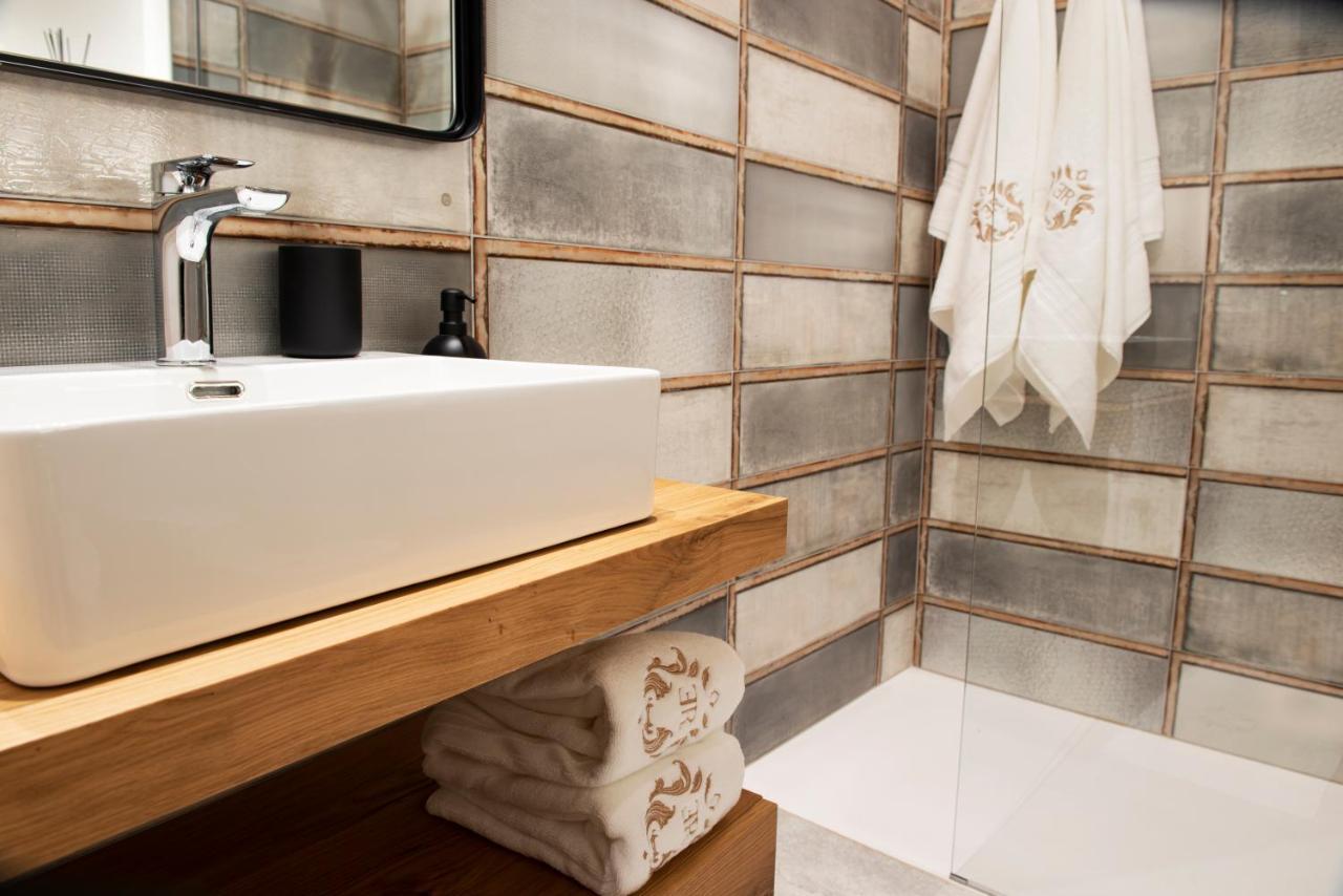Elegance Room - Aparta & Suite - Automatized Apartment Bassano del Grappa Dış mekan fotoğraf
